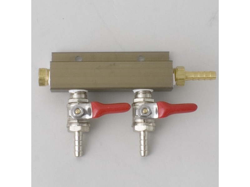 CO2 Distributor 2 Way w/ 1/4" barb shutoff